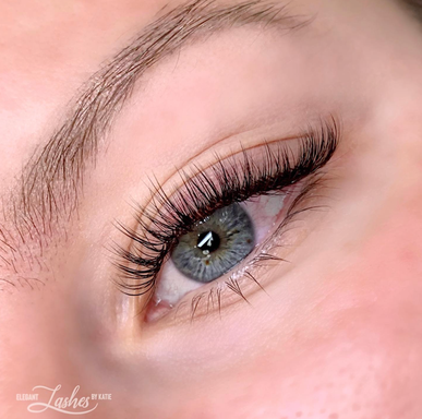 New client special natural hybrid lash extensions Orange County - Light volume natural lashes OC salon